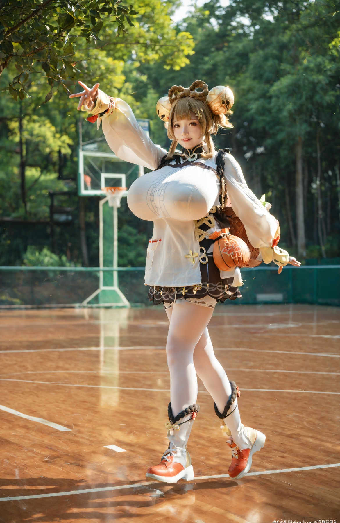 yaoyao cosplay (genshin impact)