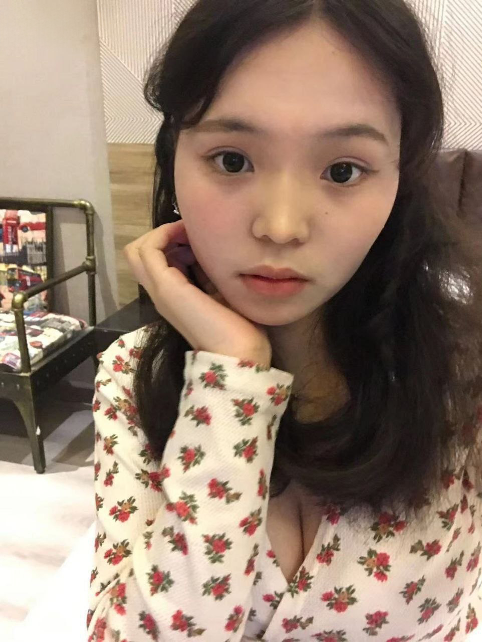 Big tits, big tits, relatives, teenage women, all kinds of large-scale selfies